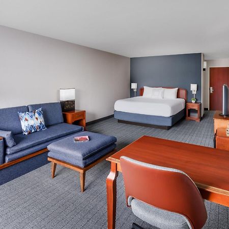 Courtyard By Marriott Sacramento Folsom Hotel Eksteriør billede