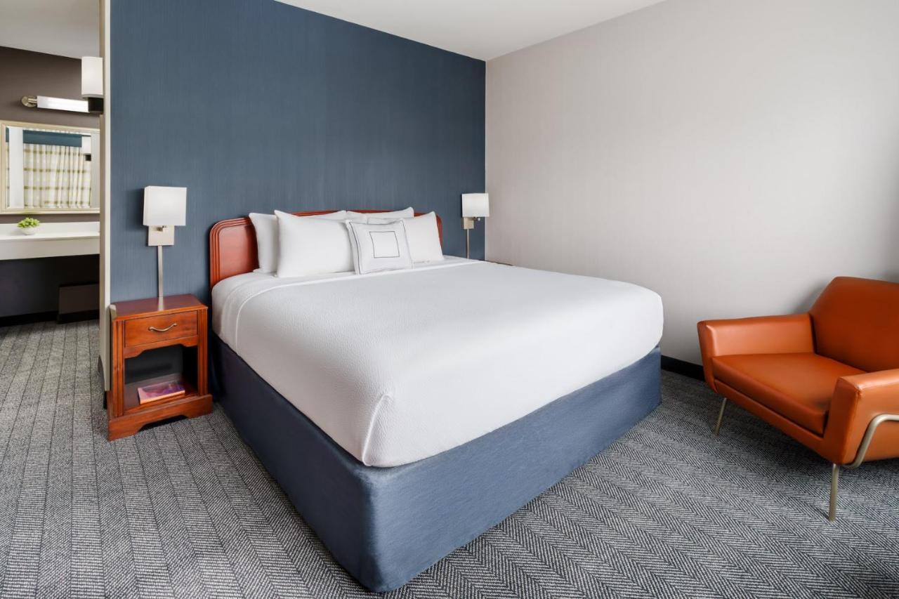 Courtyard By Marriott Sacramento Folsom Hotel Eksteriør billede