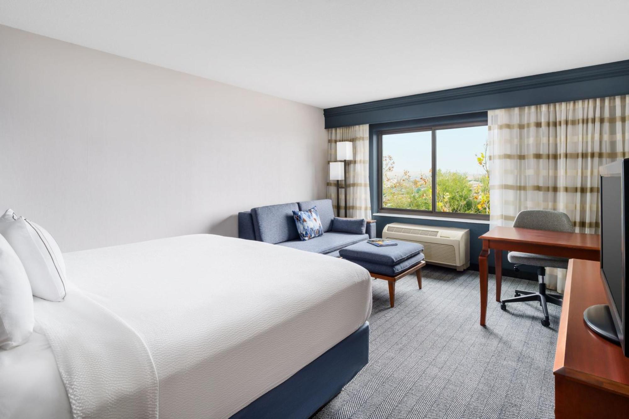 Courtyard By Marriott Sacramento Folsom Hotel Eksteriør billede